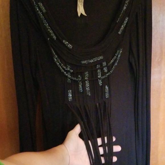 Black sparkley shirt - Picture 4 of 6